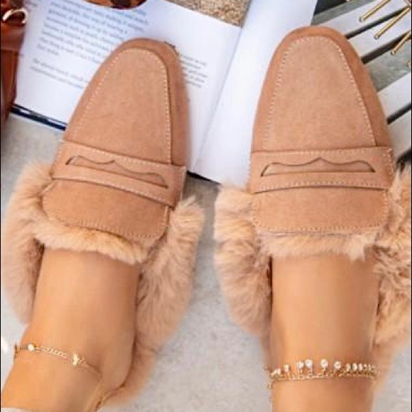 Shoes - CLASS ACT FUZZY MULE-CAMEL